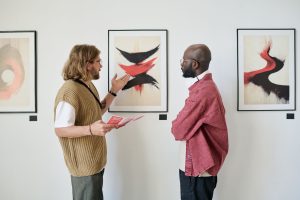 Art exhibition reviews